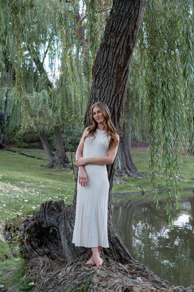 ENGAGEMENT E&M — photograph 8