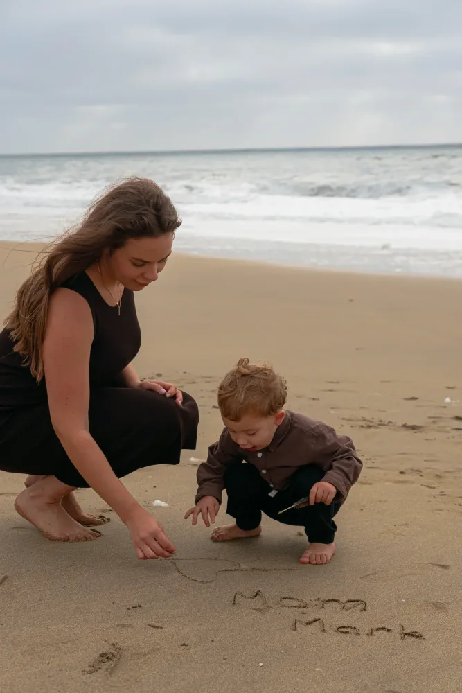Ocean Family Photoshoot — photograph 12