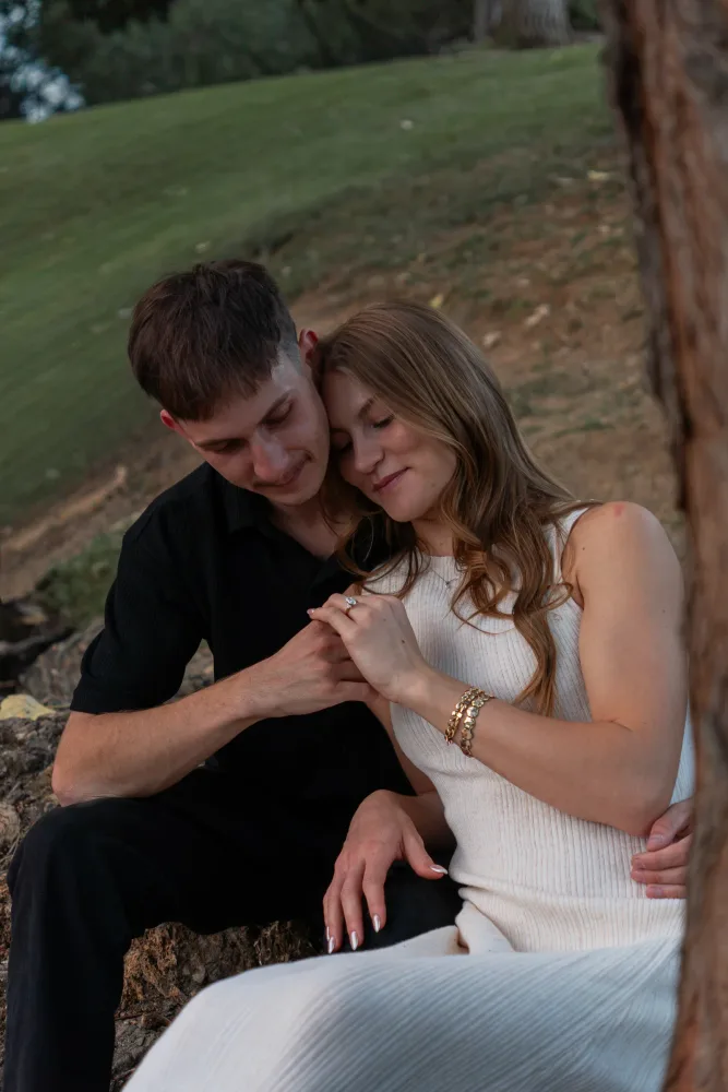 ENGAGEMENT E&M — photograph 15