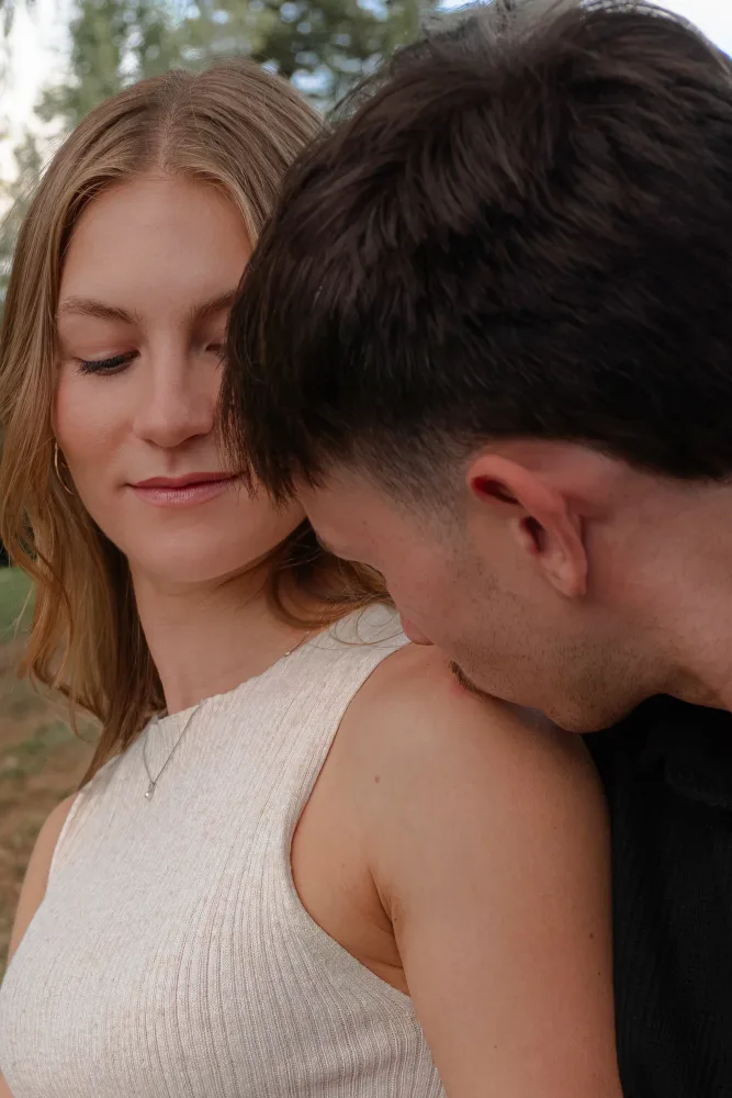 ENGAGEMENT E&M — photograph 17